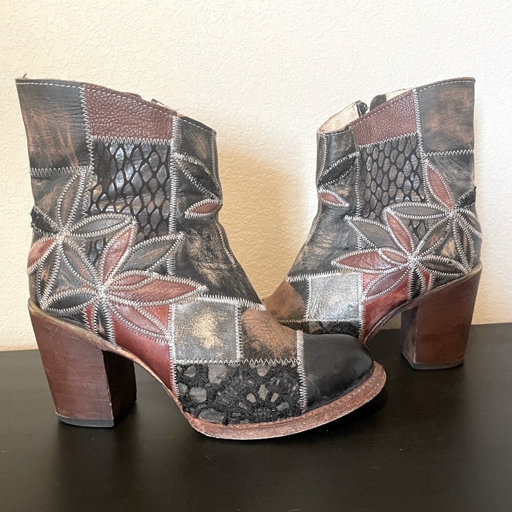 Freebird Boots PETAL Size 7 🌻